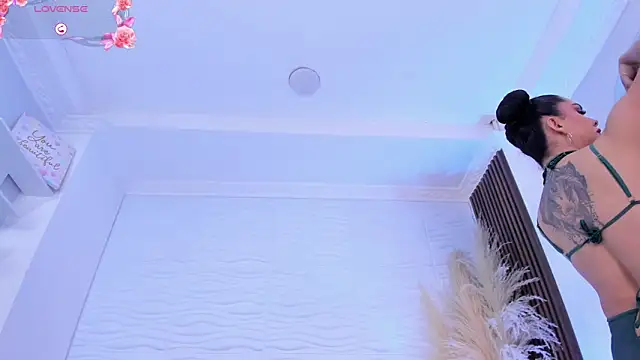 AudreyHayworth online show from 14, 12, 2025