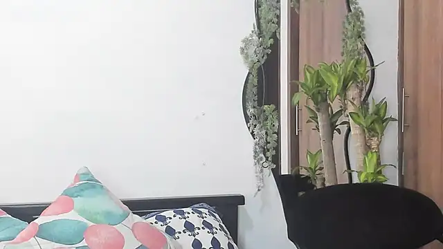 MailynAndNick online show from 20, 2, 2026