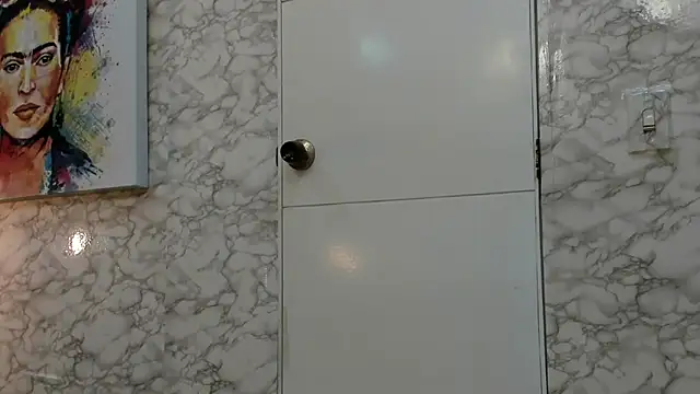 Snapshot of DIRTY_MIIA_ chatting on 16, 12, 2025 DIRTY MIIA online show from 16, 12, 2025