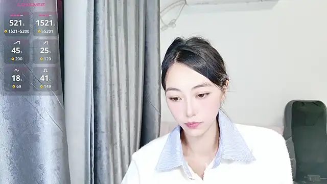 Emily babyy online show from 6, 11, 2025