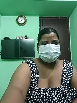 Snapshot of tamil_Nithya_J chatting on 3, 11, 2025 tamil Nithya J online show from 3, 11, 2025