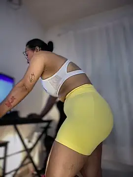 Natural BIGASS Nina online show from 16, 2, 2026