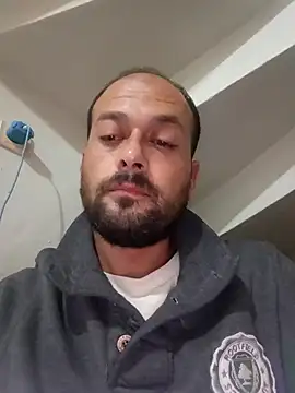 Snapshot of expenser37 chatting on 28, 11, 2025 expenser37 online show from 28, 11, 2025