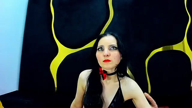 Snapshot of Morticia_Black chatting on 15, 12, 2025 Morticia Black online show from 15, 12, 2025