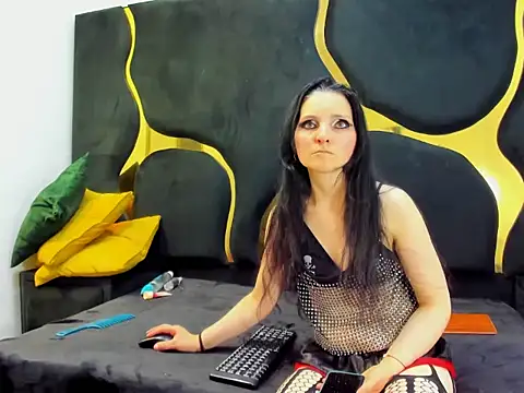 Snapshot of Morticia_Black chatting on 16, 12, 2025 Morticia Black online show from 16, 12, 2025