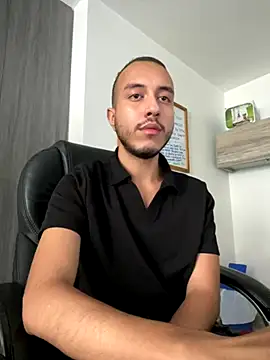 Cristianstone22  online show from 8, 11, 2025