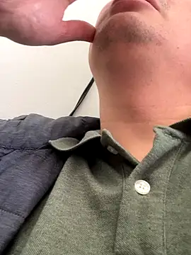 NathanielLux29 online show from 5, 11, 2025