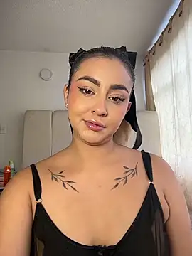 Snapshot of Elina_Hills chatting on 19, 2, 2026 Elina Hills online show from 19, 2, 2026