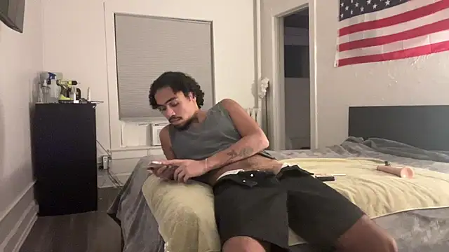 Snapshot of h0rnyboy101 chatting on 2, 11, 2025 h0rnyboy101 online show from 2, 11, 2025