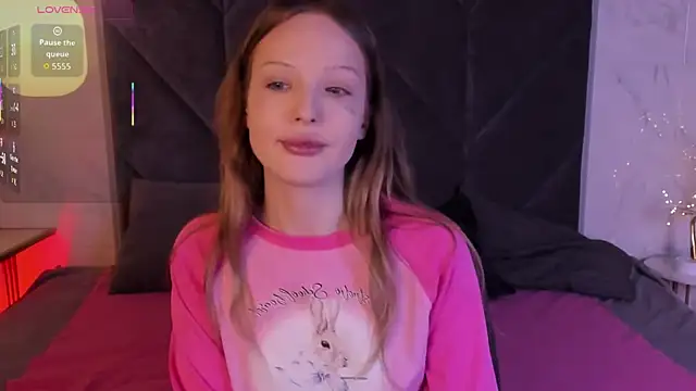 Iris Fresh online show from 4, 12, 2025