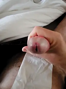 Snapshot of cum_daily1 chatting on 4, 11, 2025 cum daily1 online show from 4, 11, 2025