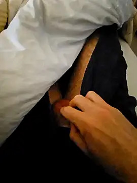 Snapshot of cum_daily1 chatting on 6, 11, 2025 cum daily1 online show from 6, 11, 2025