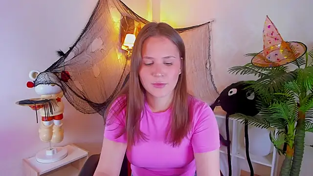 Tinky kinky online show from 7, 11, 2025