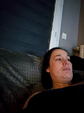 Snapshot of Girlysensuelle chatting on 2, 12, 2025 Girlysensuelle online show from 2, 12, 2025