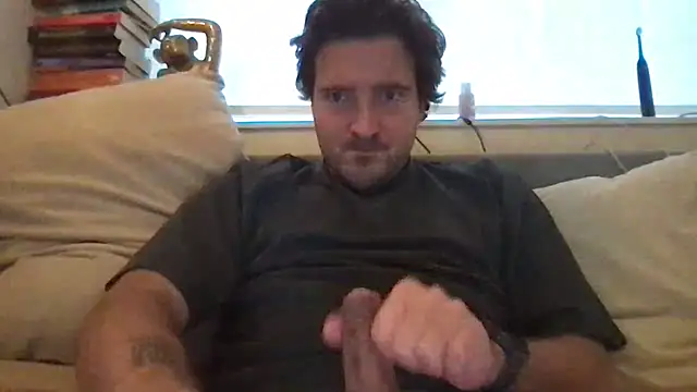 Snapshot of dutchpieter95 chatting on 5, 12, 2025 dutchpieter95 online show from 5, 12, 2025