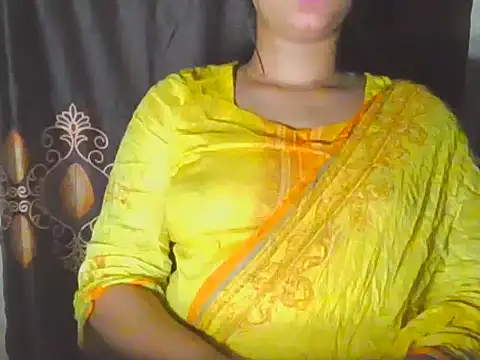 Snapshot of Nancy_queen001 chatting on 1, 11, 2025 Nancy queen001 online show from 1, 11, 2025