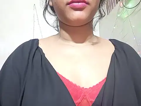 Snapshot of Nancy_queen001 chatting on 2, 11, 2025 Nancy queen001 online show from 2, 11, 2025