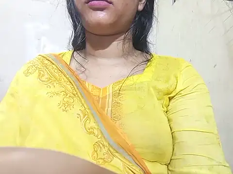 Snapshot of Nancy_queen001 chatting on 5, 11, 2025 Nancy queen001 online show from 5, 11, 2025