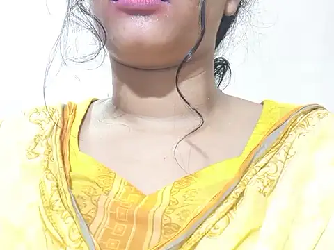 Snapshot of Nancy_queen001 chatting on 6, 11, 2025 Nancy queen001 online show from 6, 11, 2025