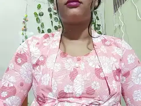 Snapshot of Nancy_queen001 chatting on 4, 12, 2025 Nancy queen001 online show from 4, 12, 2025