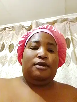 Snapshot of MassiveBoobsxxxx chatting on 10, 11, 2025 MassiveBoobsxxxx online show from 10, 11, 2025