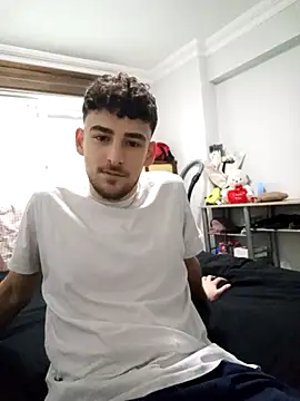 yasinesra757  online show from 18, 2, 2026