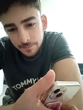 yasinesra757  online show from 3, 3, 2026