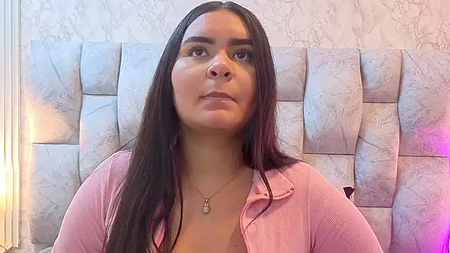 Snapshot of amarahanks1 chatting on 22, 11, 2025 amarahanks1 online show from 22, 11, 2025