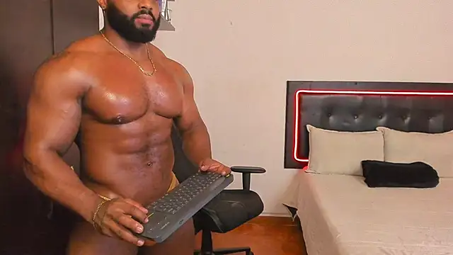 Snapshot of Joseph_palaciios chatting on 3, 11, 2025 Joseph palaciios online show from 3, 11, 2025