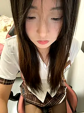 minnie566 online show from 4, 12, 2025