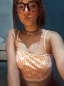 lola mamadas online show from 13, 11, 2025