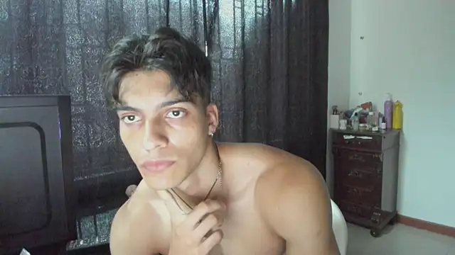 AlessioVitale online show from 31, 3, 2026