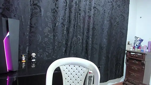 AlessioVitale online show from 1, 4, 2026