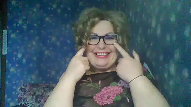 Snapshot of Milaniya606 chatting on 3, 12, 2025 Milaniya606 online show from 3, 12, 2025