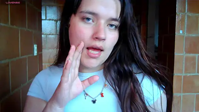 Charlotte Allen  online show from 7, 11, 2025