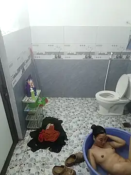 Snapshot of kitti-krush chatting on 23, 11, 2025 kitti-krush online show from 23, 11, 2025