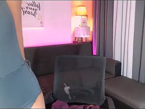 Snapshot of transSTARprincess chatting on 18, 11, 2025 transSTARprincess online show from 18, 11, 2025