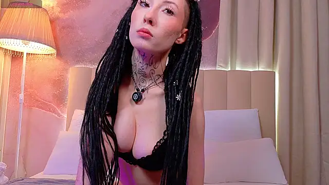 Roxy Urban online show from 9, 11, 2025