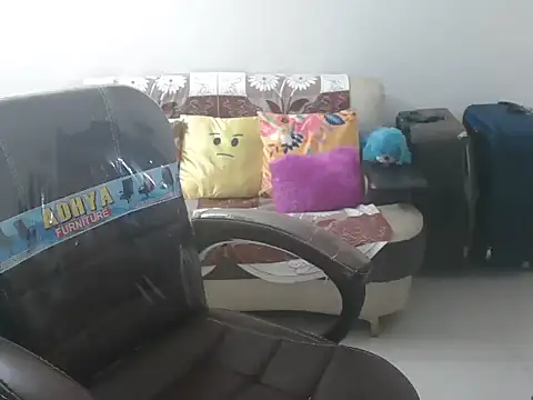 Snapshot of LovelyDancy chatting on 16, 11, 2025 LovelyDancy online show from 16, 11, 2025