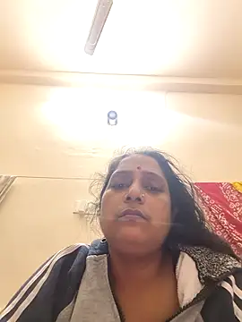 Snapshot of Hot-Sana2 chatting on 6, 11, 2025 Hot-Sana2 online show from 6, 11, 2025