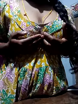 Snapshot of Sana-telugu1 chatting on 17, 11, 2025 Sana-telugu1 online show from 17, 11, 2025