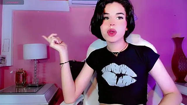 ClaudiaSophia online show from 9, 11, 2025