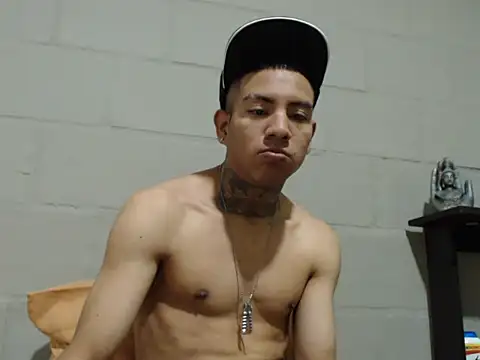 Strongercock online show from 2, 11, 2025