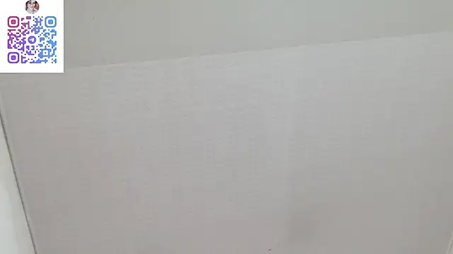 Snapshot of Victoria_Founta1n chatting on 13, 11, 2025 Victoria Founta1n online show from 13, 11, 2025