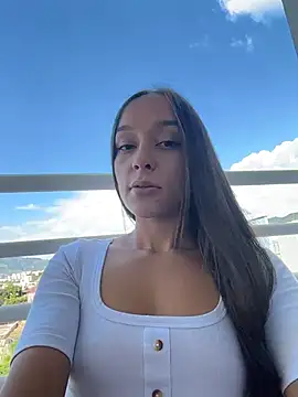 Snapshot of Brunettecollins05 chatting on 21, 11, 2025 Brunettecollins05 online show from 21, 11, 2025