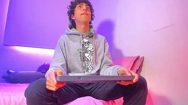 saint dark online show from 9, 1, 2026