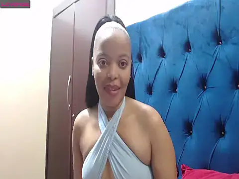 Snapshot of SexyEmpress8 chatting on 11, 11, 2025 SexyEmpress8 online show from 11, 11, 2025