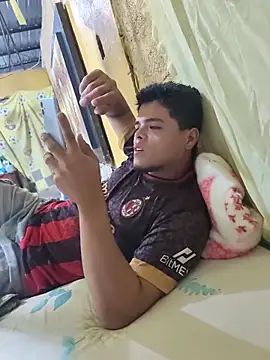 Snapshot of taylor1991V chatting on 1, 11, 2025 taylor1991V online show from 1, 11, 2025