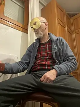 Snapshot of men1967 chatting on 13, 2, 2026 men1967 online show from 13, 2, 2026