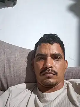 Snapshot of Donkjam chatting on 22, 11, 2025 Donkjam online show from 22, 11, 2025